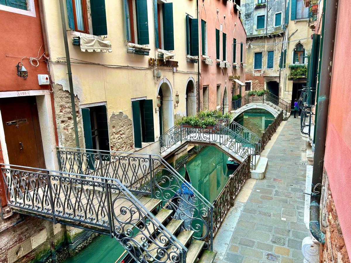 Central Flat Romantic Domus Remedio Venedik Dış mekan fotoğraf